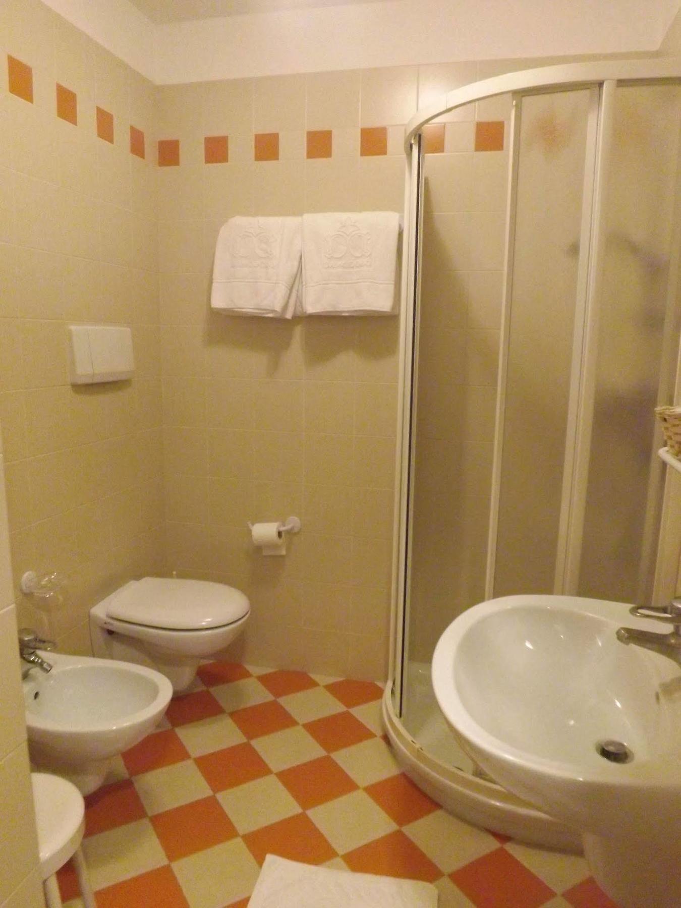 Hotel Damodoro ポルデノーネ エクステリア 写真